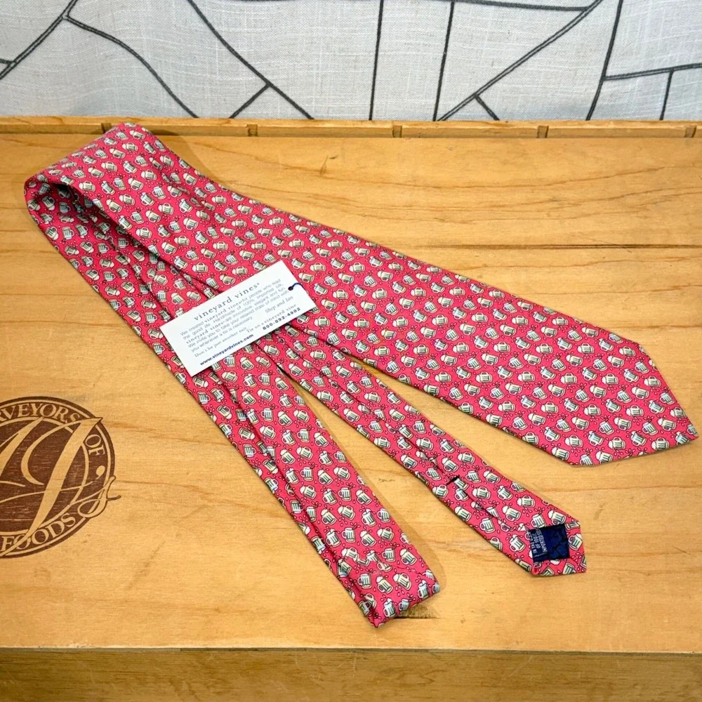 Vineyard Vines Mens Silk Tie Pink Beer Mugs‎ NBWA PAC Chairmans Circle USA Made
